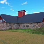 maalaistalon kattoremontti